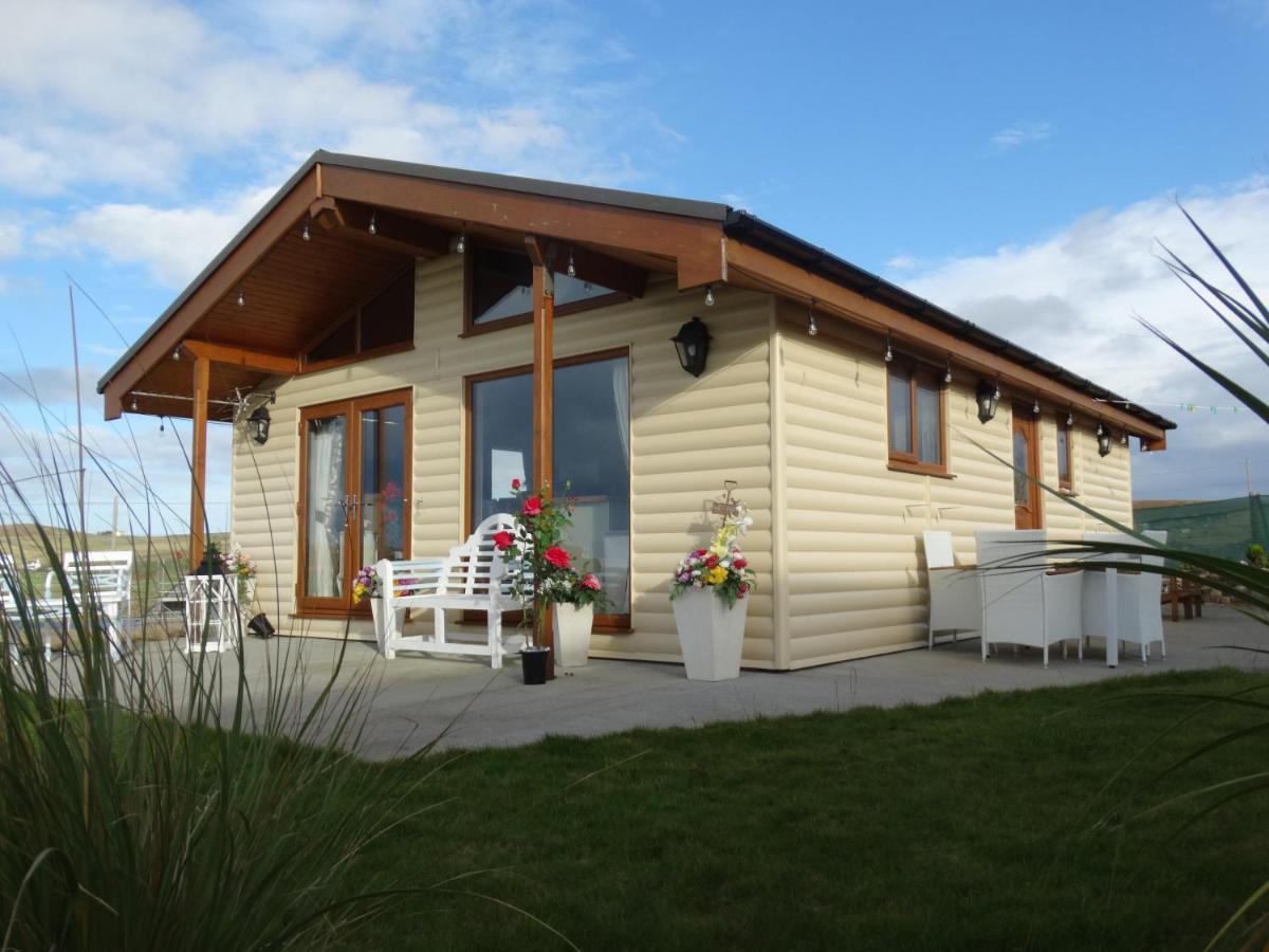 West Horizon Holiday Cottage Lochinver Exterior photo